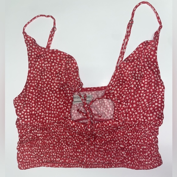Urban Outfitters Crop Top - Picture 1 of 3